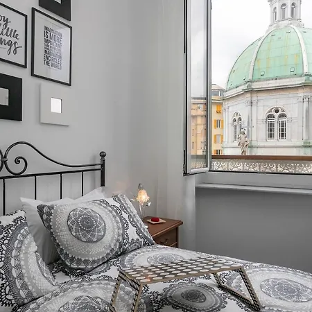 Real Italian Estate - Luxury Black&white Genua