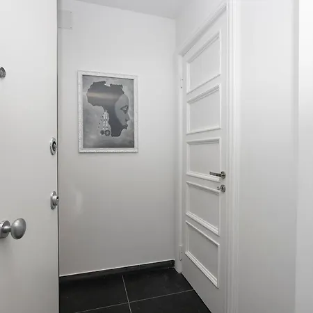 Apartman Real Italian Estate - Luxury Black&white *