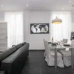 Real Italian Estate - Luxury Black&white Appartamento